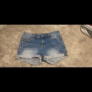 BDG Jean shorts